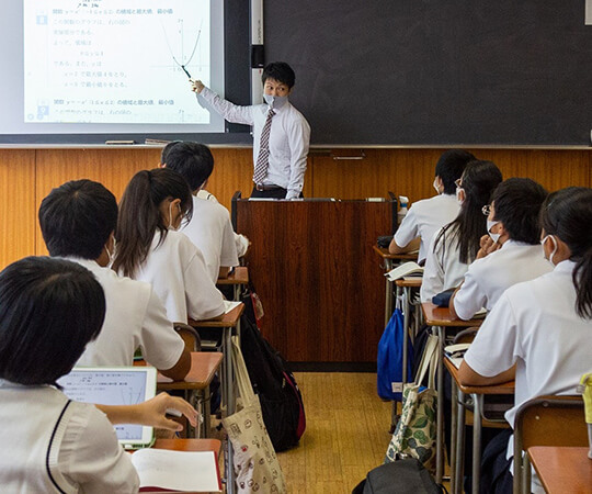 豊川高等学校