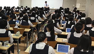 ICTを活用した新しい授業のカタチ|学校法人福岡雙葉学園