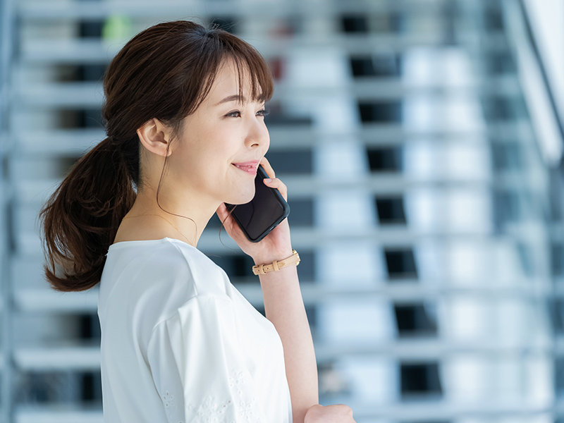 5G対応・確かな基本性能と持ちやすい本体設計